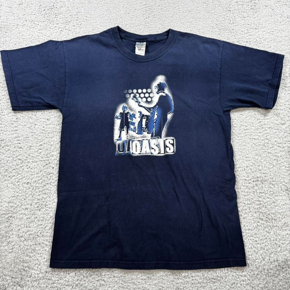 Oasis Men's Blue and Navy T-shirt
